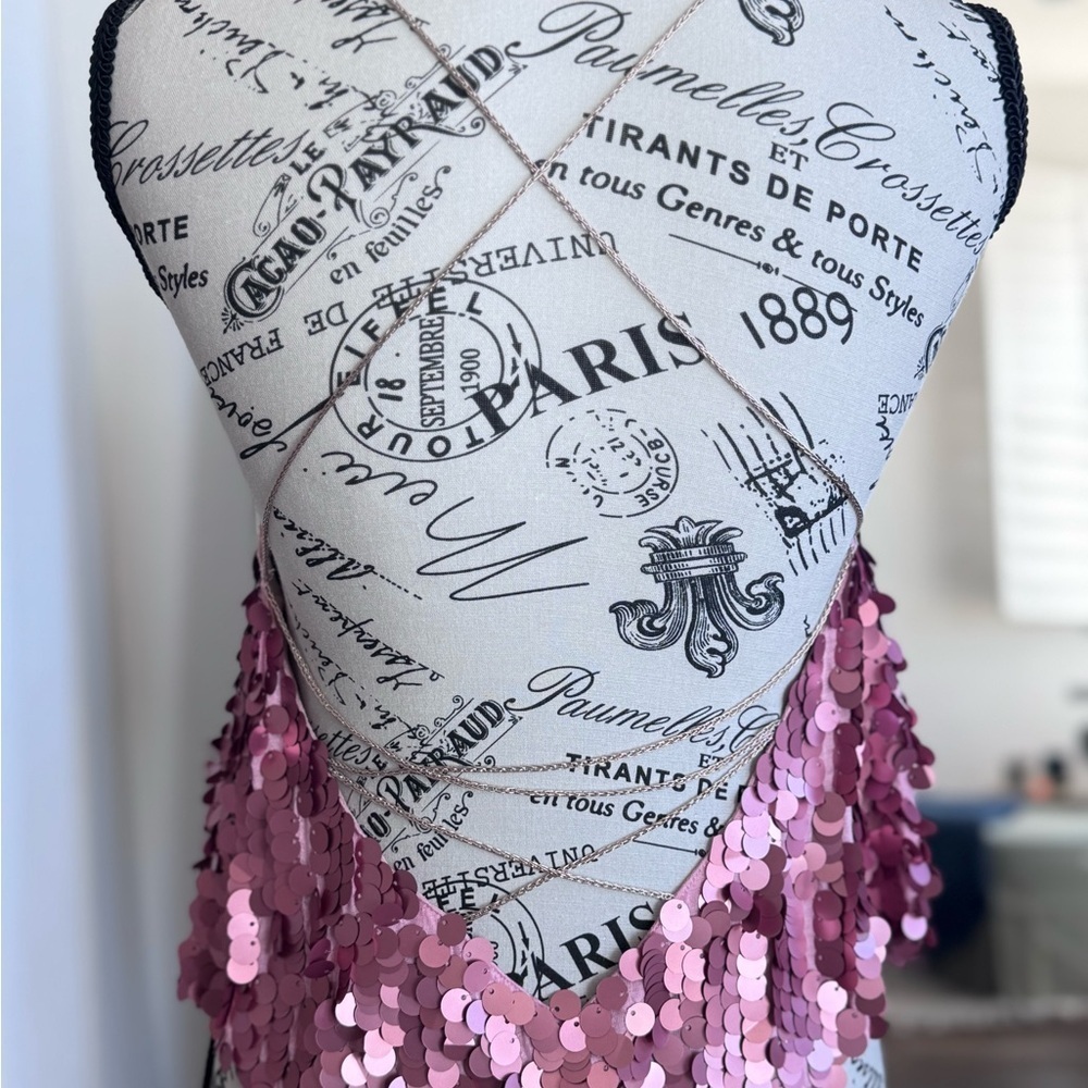 Urban Outfitters Ecote Tempest Pink Sequin Mesh Cami Top Party Size S - Picture 9 of 11